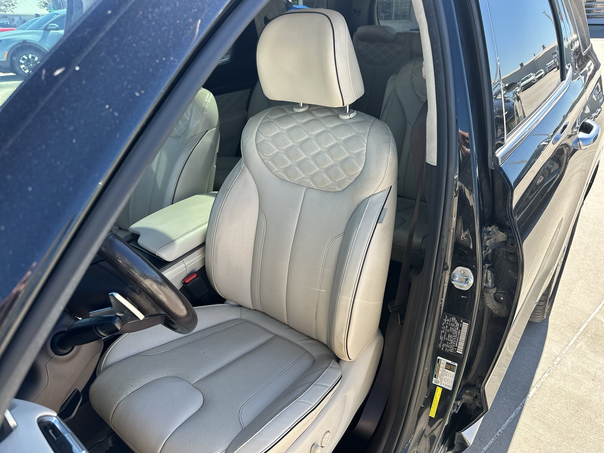 Used 2020 Becketts Black Hyundai Limited image 29