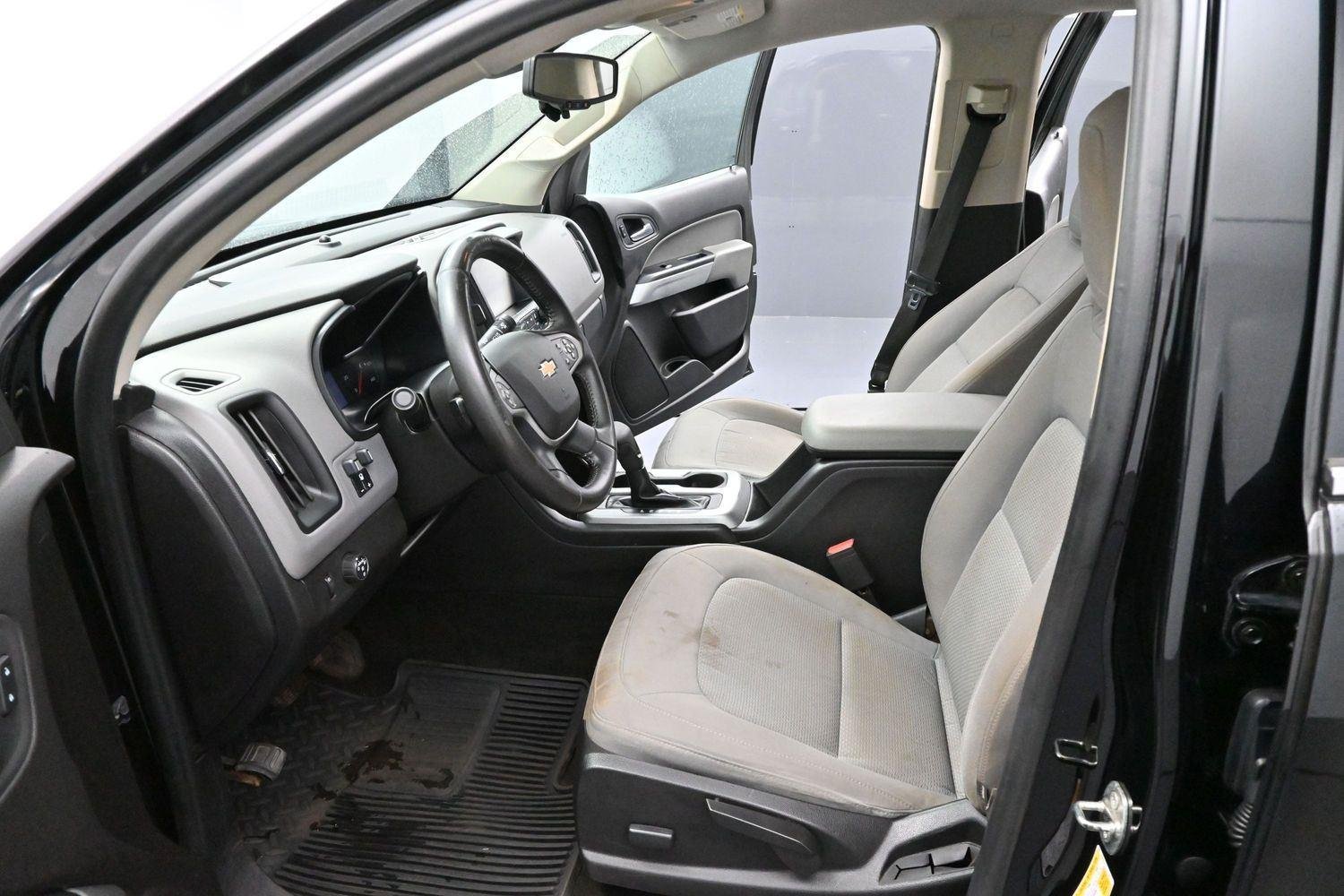 Used 2016 Black Chevrolet 2WD LT image 12