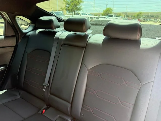 Used 2024 Snow White Pearl Kia GT image 28