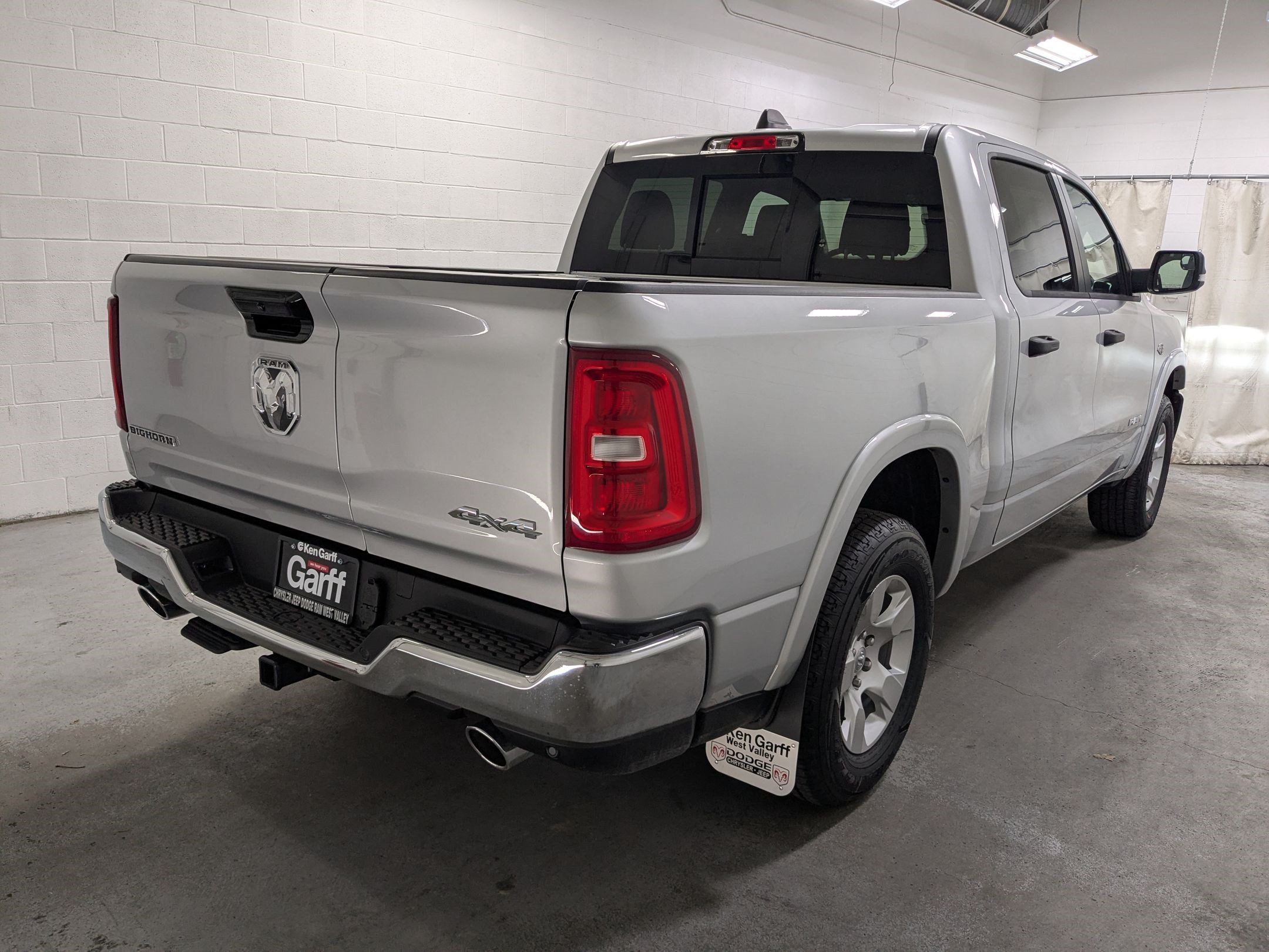 New 2026 Silver Zynith Exterior Paint RAM Big Horn image 4