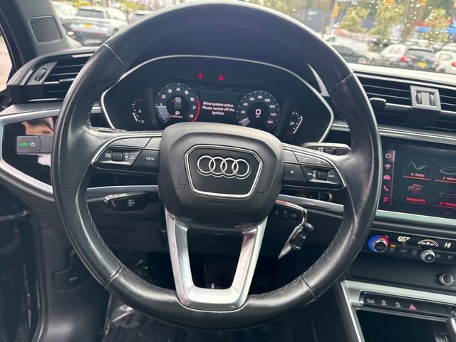 Used 2021 Mythos Black Metallic Audi Premium image 19