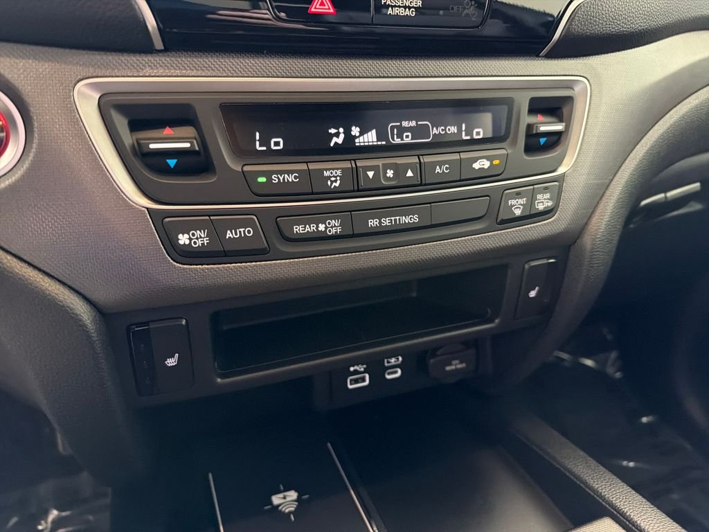 Used 2024  Honda RTL image 21