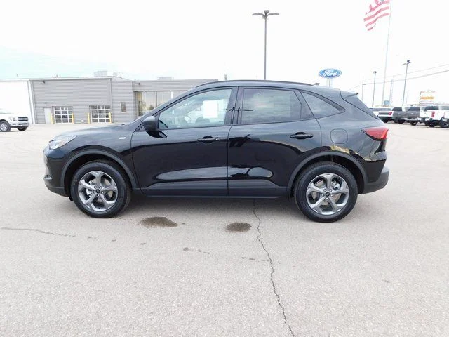 New 2026 Agate Black Metallic Ford ST-Line image 45