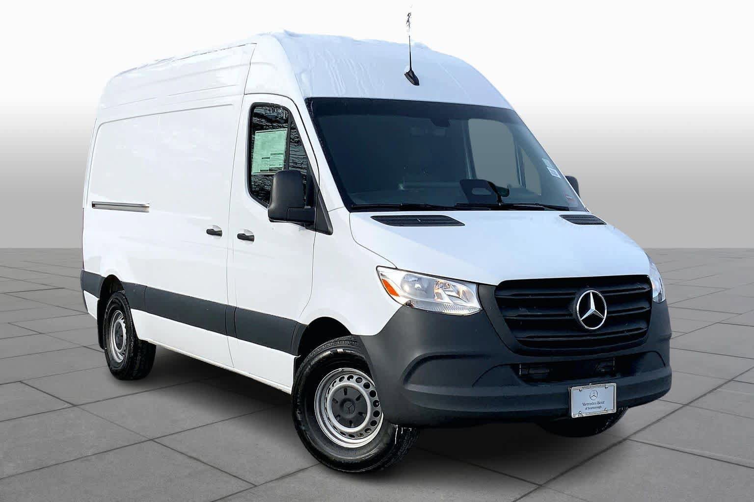 New 2026 Arctic White Mercedes-Benz  image 2