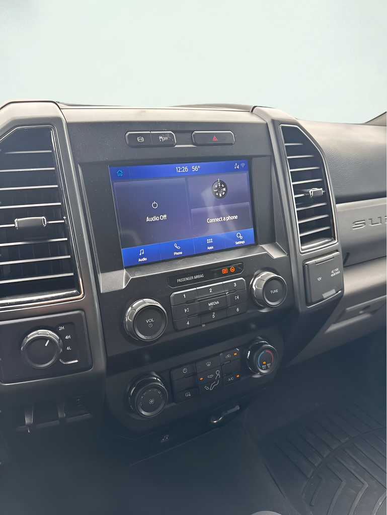 Used 2022 Gray Metallic Ford XLT image 8
