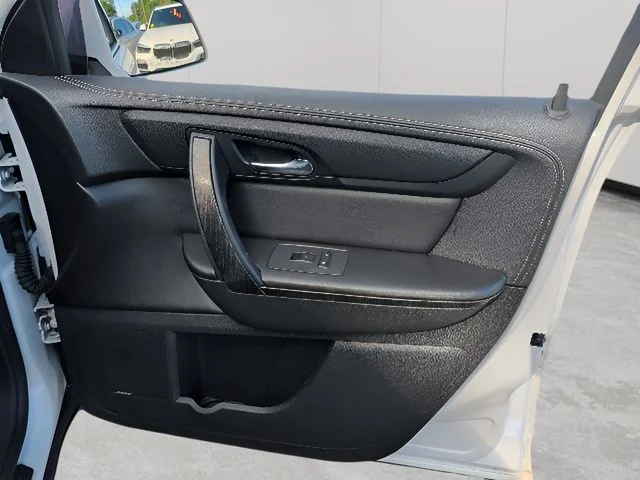 Used 2017 White GMC Limited image 57