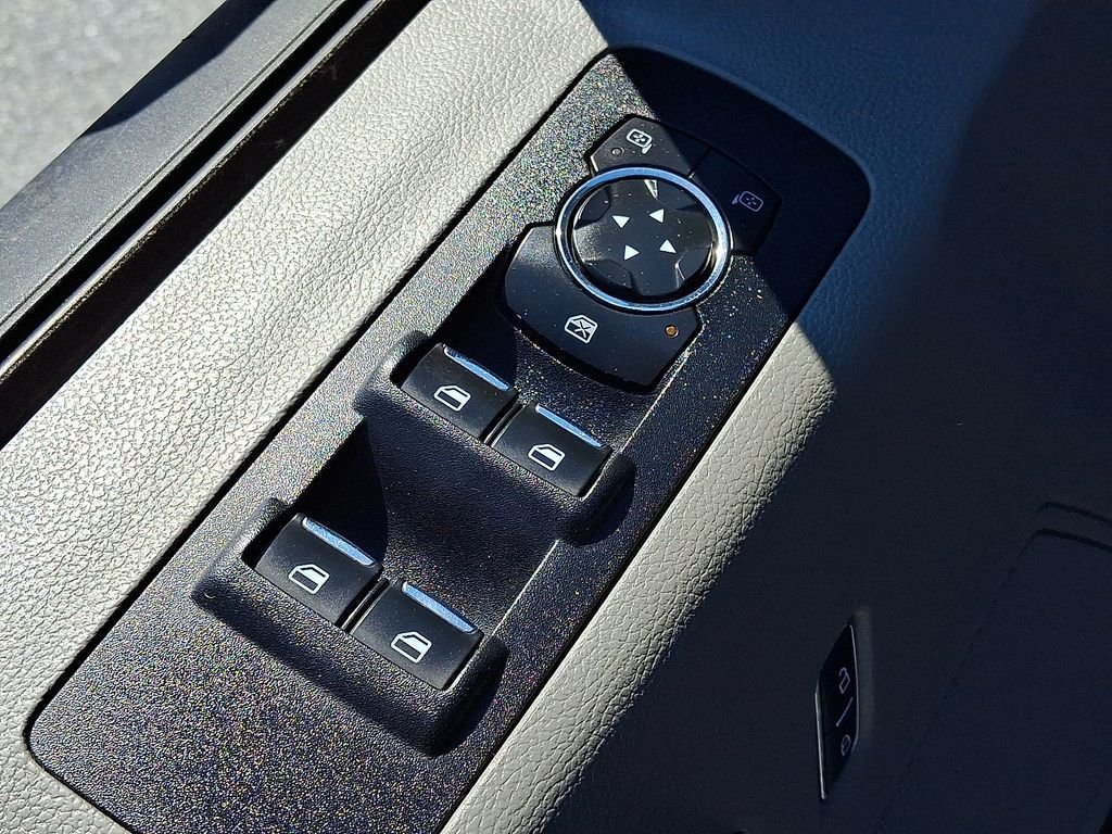 Used 2020 Gray Ford XLT image 14