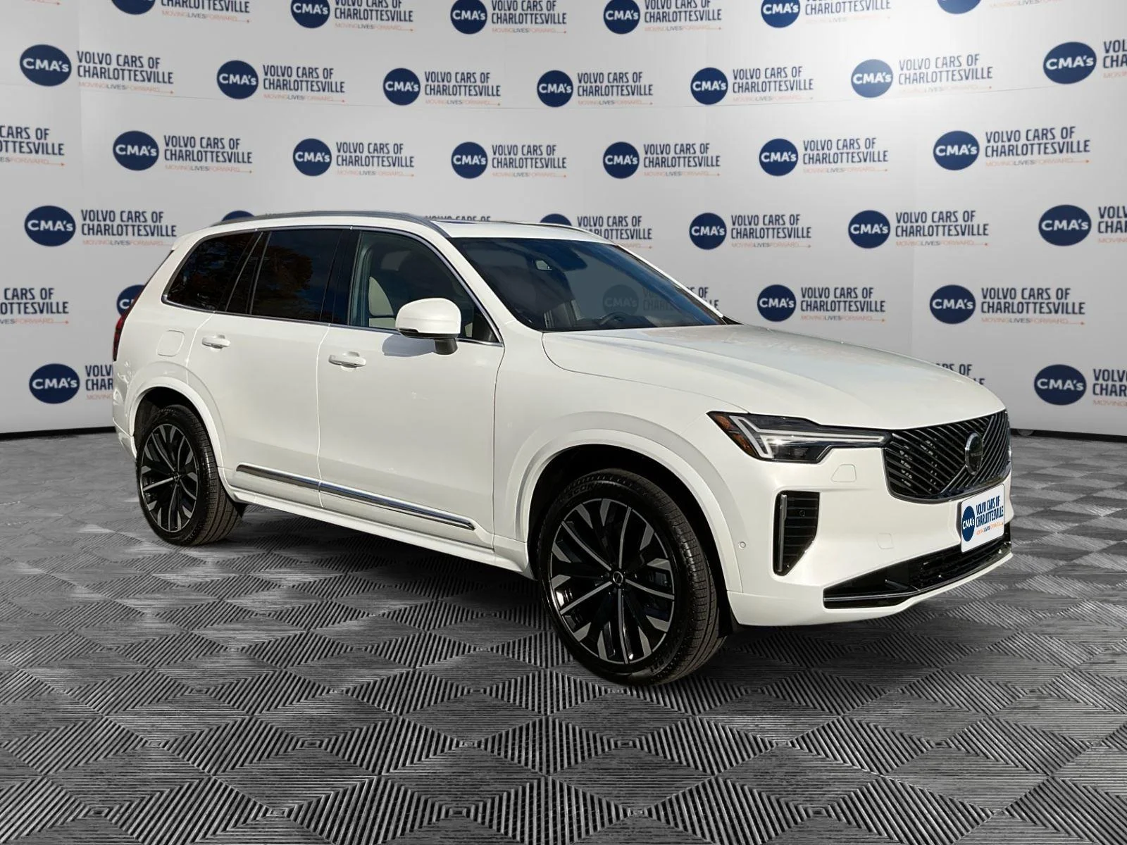 2026 Volvo XC90 Plus - Photo 7