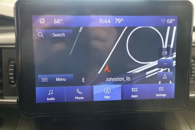 Used 2023 Black Ford XLT image 14