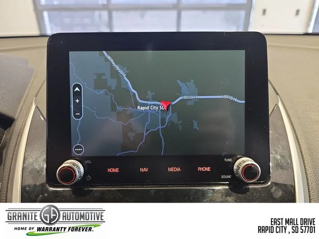 Used 2025 Red Mitsubishi SE image 20