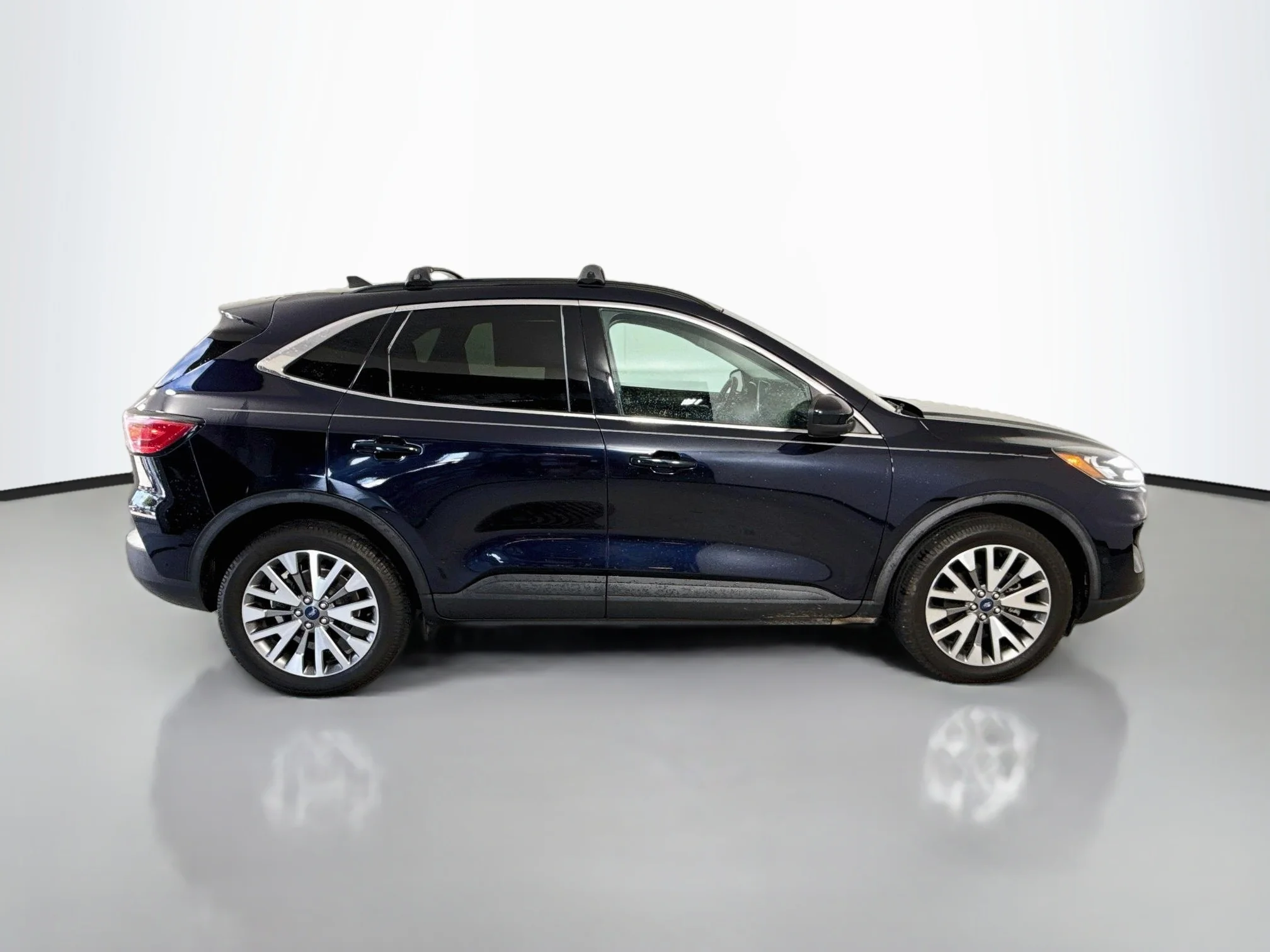 Used 2021 Antimatter Blue Metallic Ford Titanium image 13