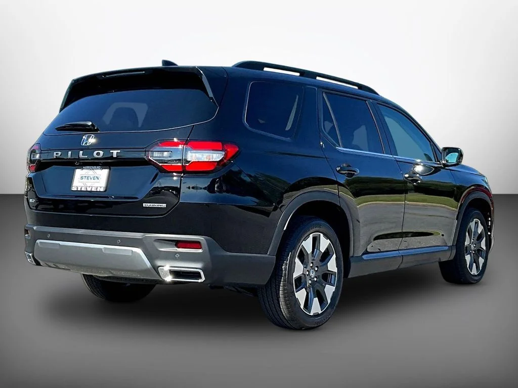 New 2026 Crystal Black Pearl Honda AWD Touring image 6