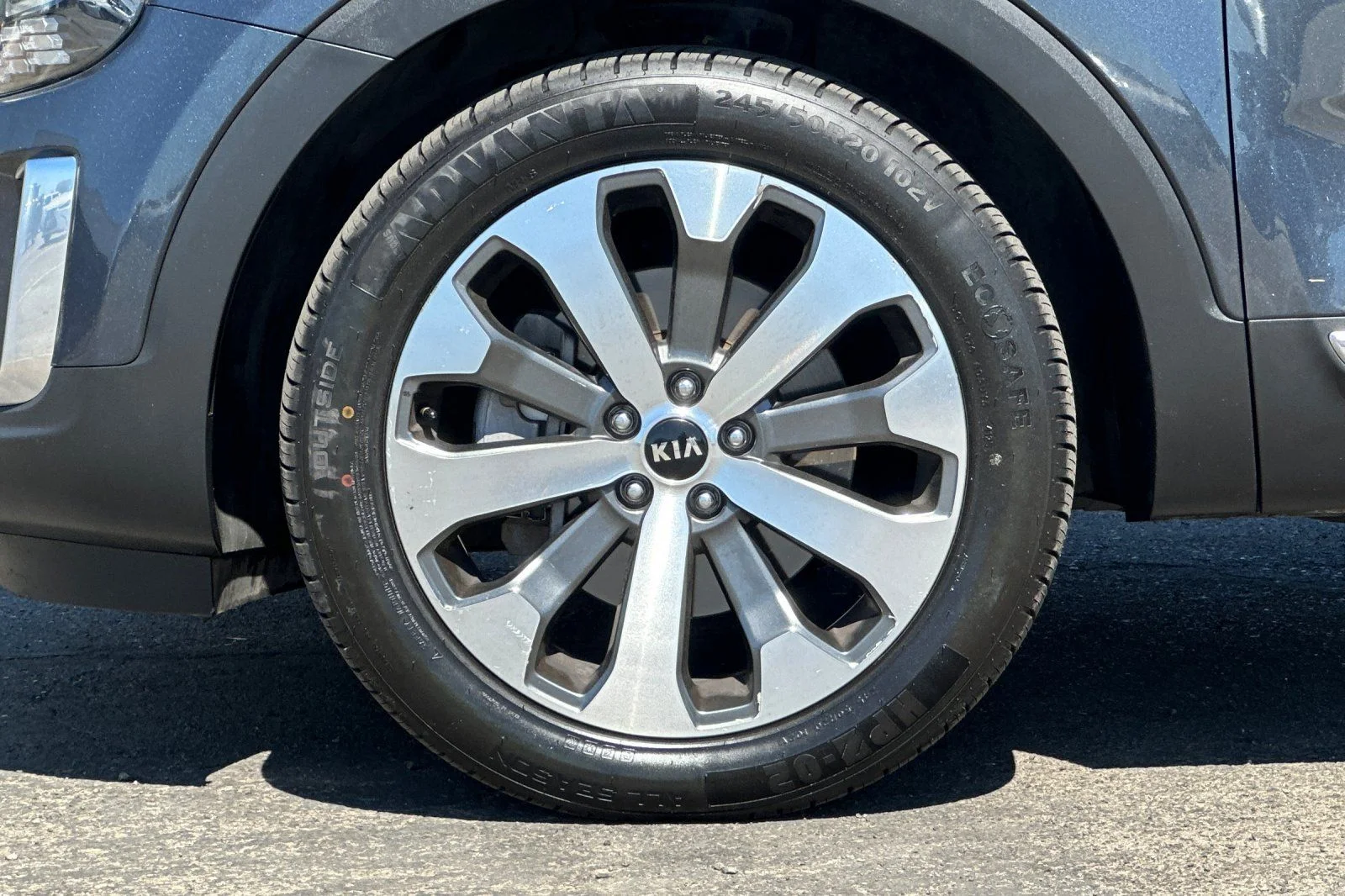 Used 2021 Gray Kia EX image 28