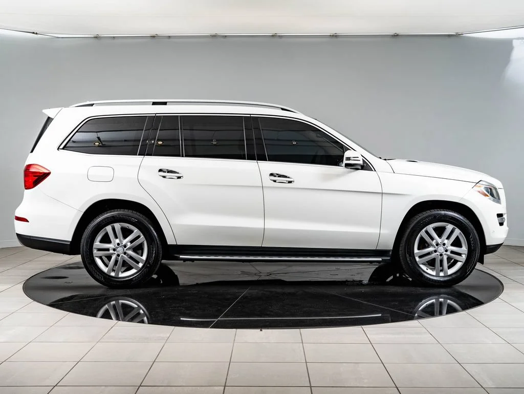 Used 2016 Polar White Mercedes-Benz GL 450 image 11