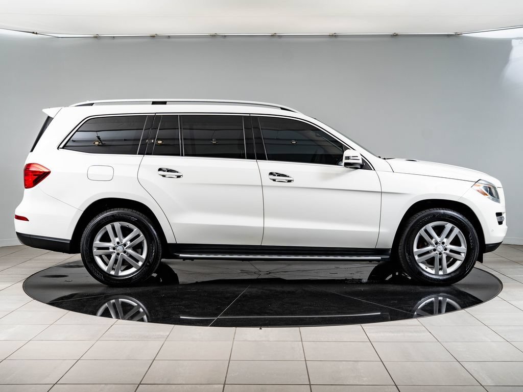 Used 2016 Polar White Mercedes-Benz GL 450 image 11