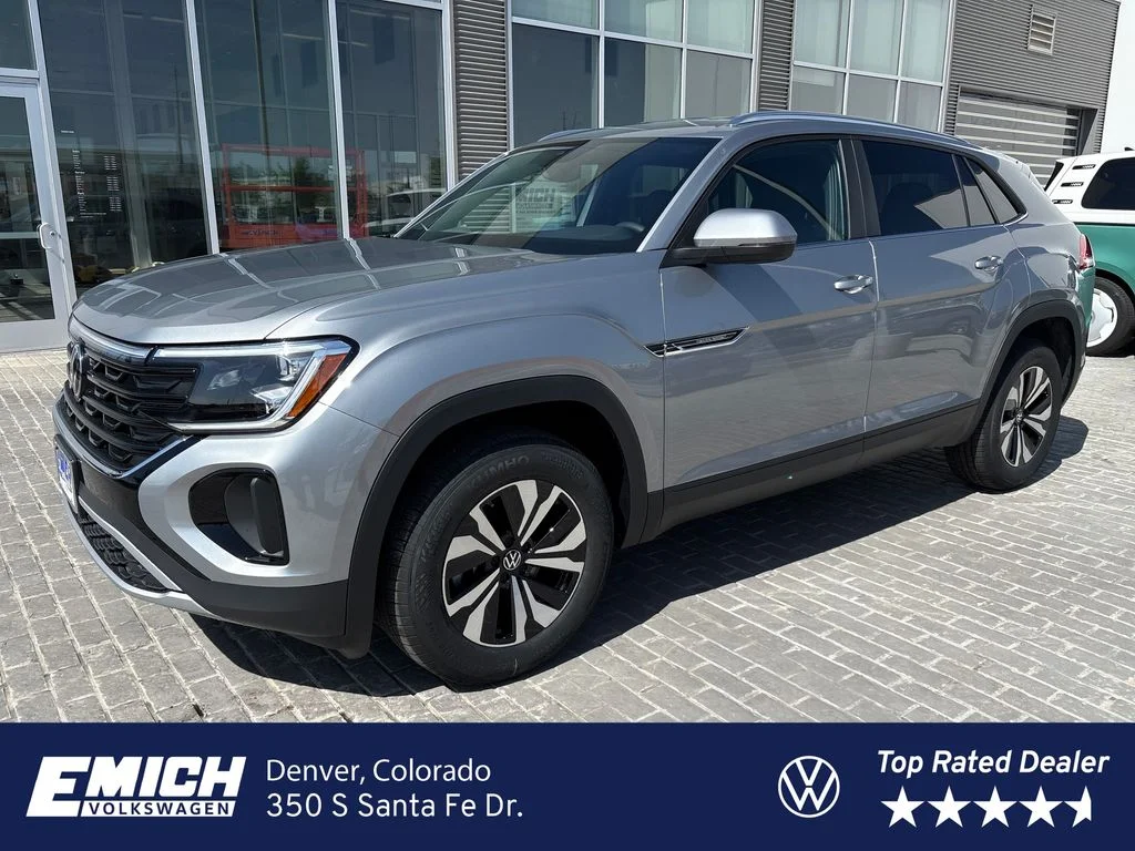 2026 Volkswagen Atlas Cross Sport 2.0T SE 4MOTION's photo