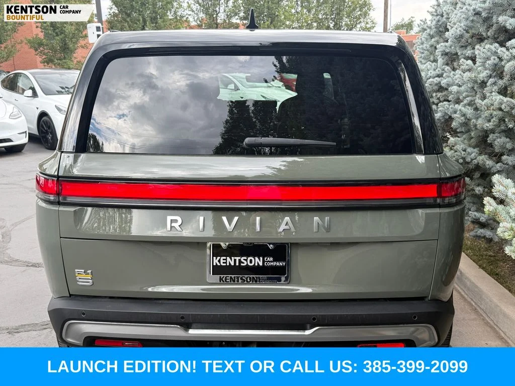 Used 2022 Green Rivian Launch Edition image 7