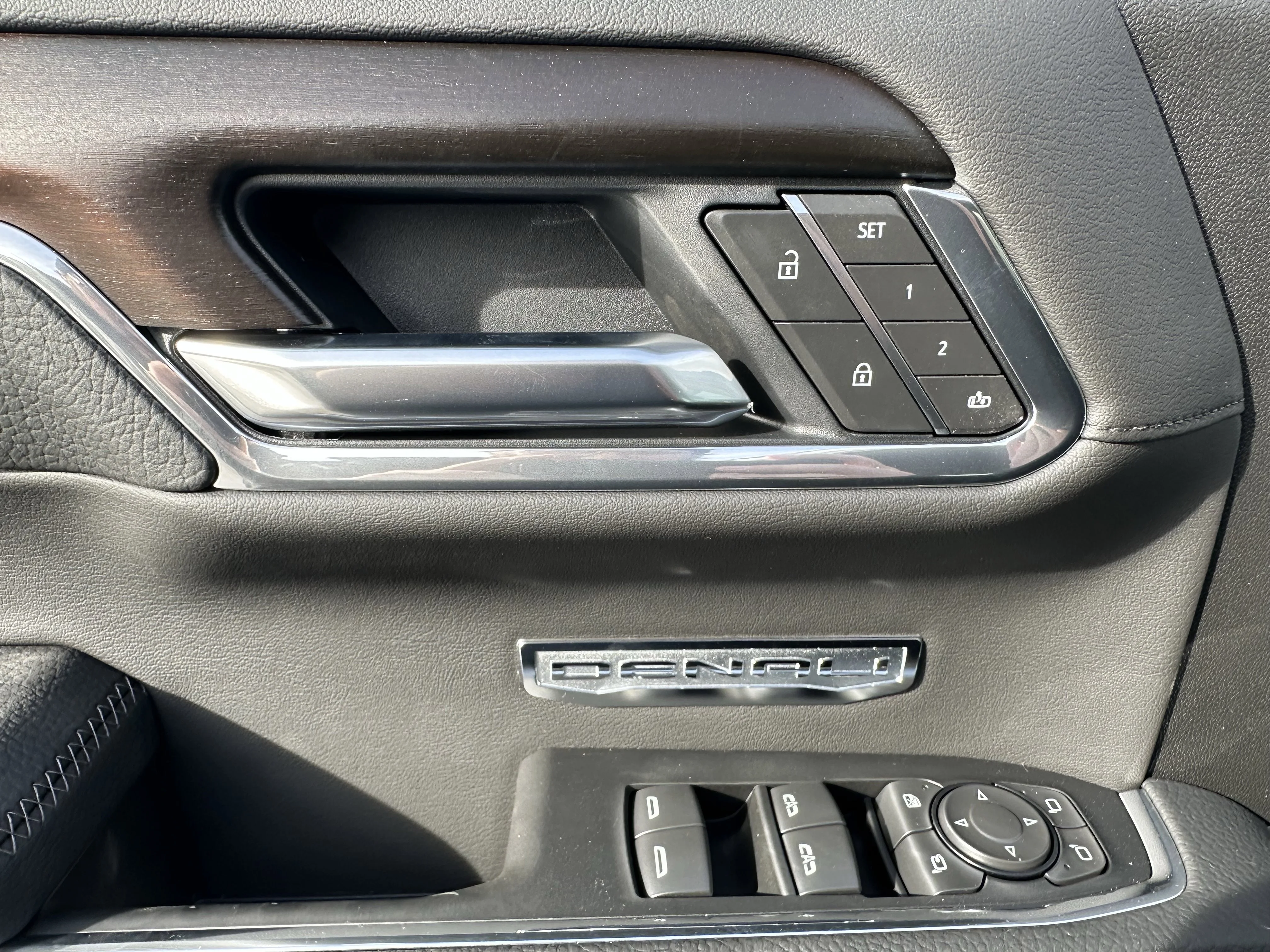 New 2026 Glacier White Tricoat GMC Denali image 10