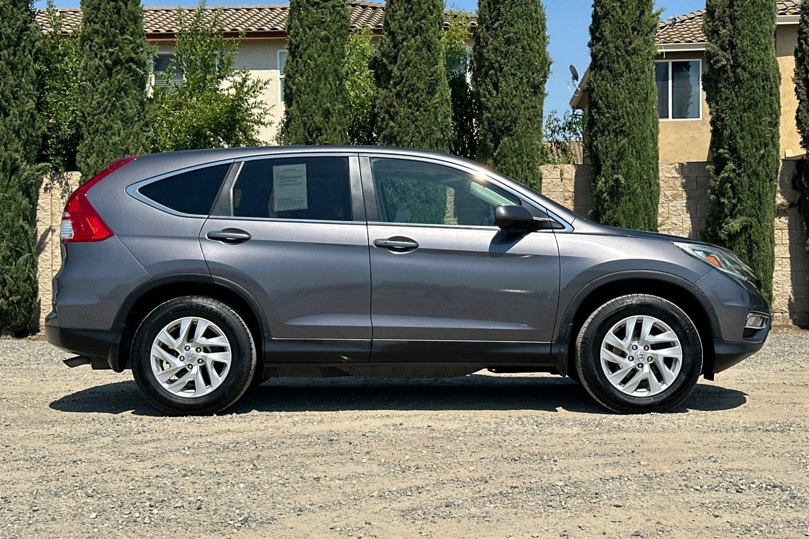 Used 2015  Honda EX image 2