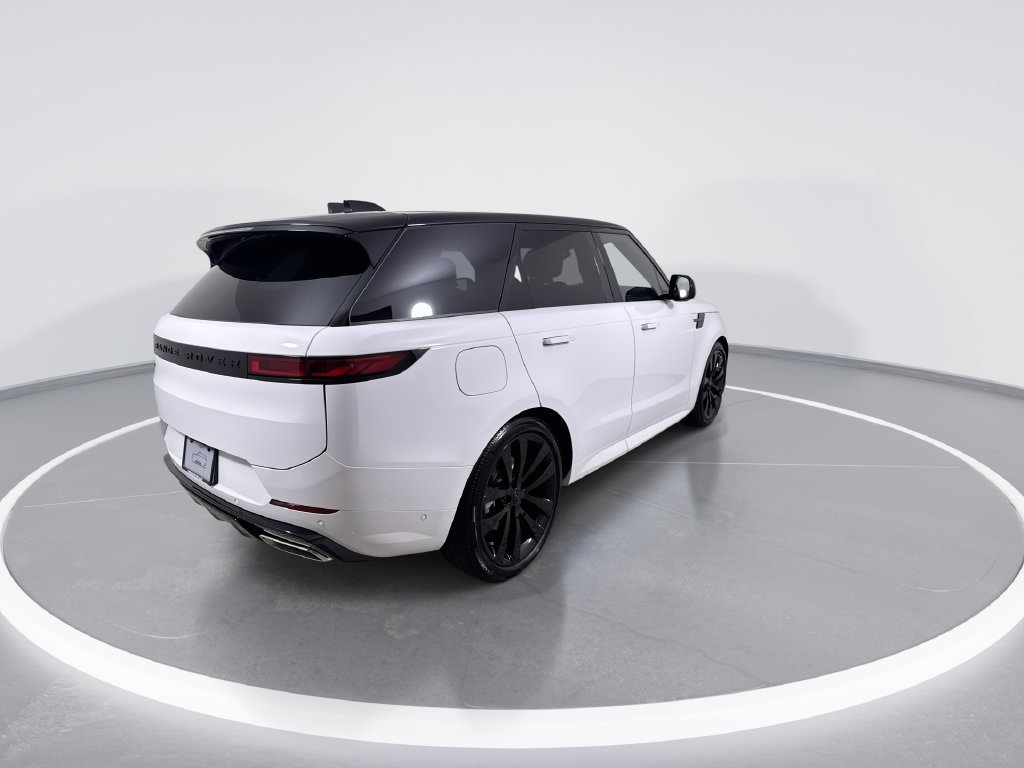 New 2026  Land Rover Dynamic SE image 8