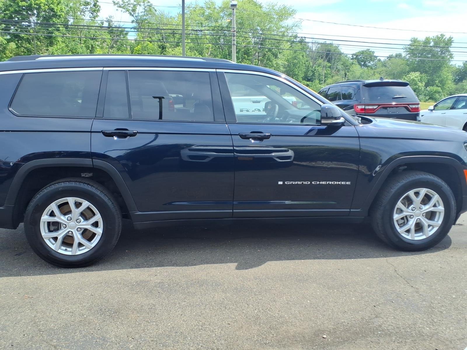 Certified Used 2023 Black Jeep Limited image 9