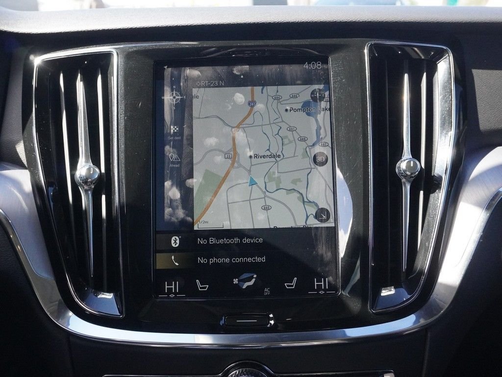 Used 2020 Gray Volvo T5 image 44
