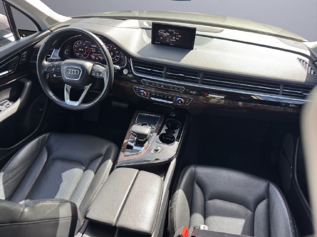Used 2018 Gray Audi 3.0T Premium image 23