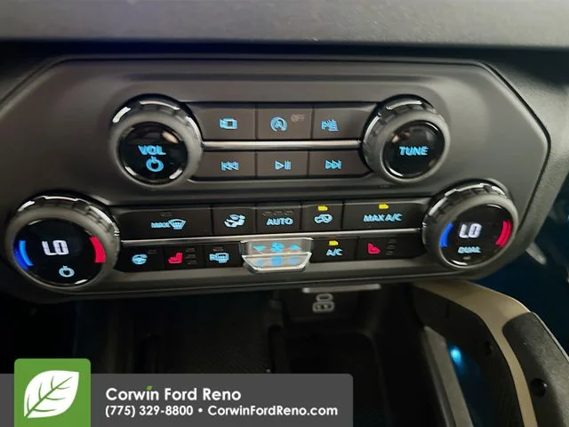 New 2026 Velocity Blue Metallic Ford Badlands image 18