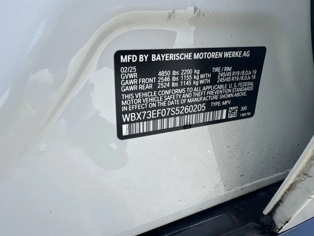 Used 2025 Alpine White BMW xDrive28i image 30