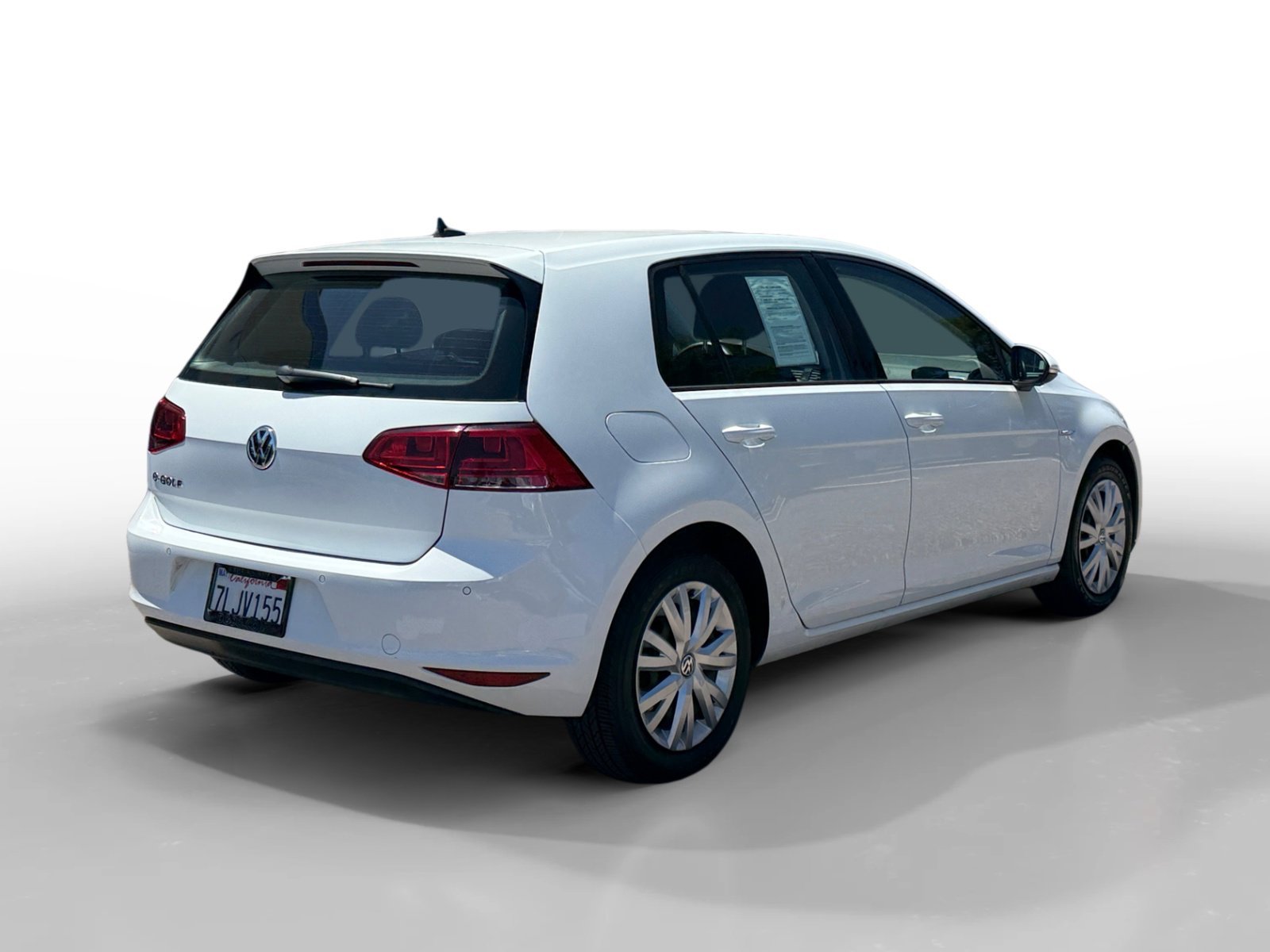 Used 2015 Pure White VOLKSWAGEN Limited Edition image 5