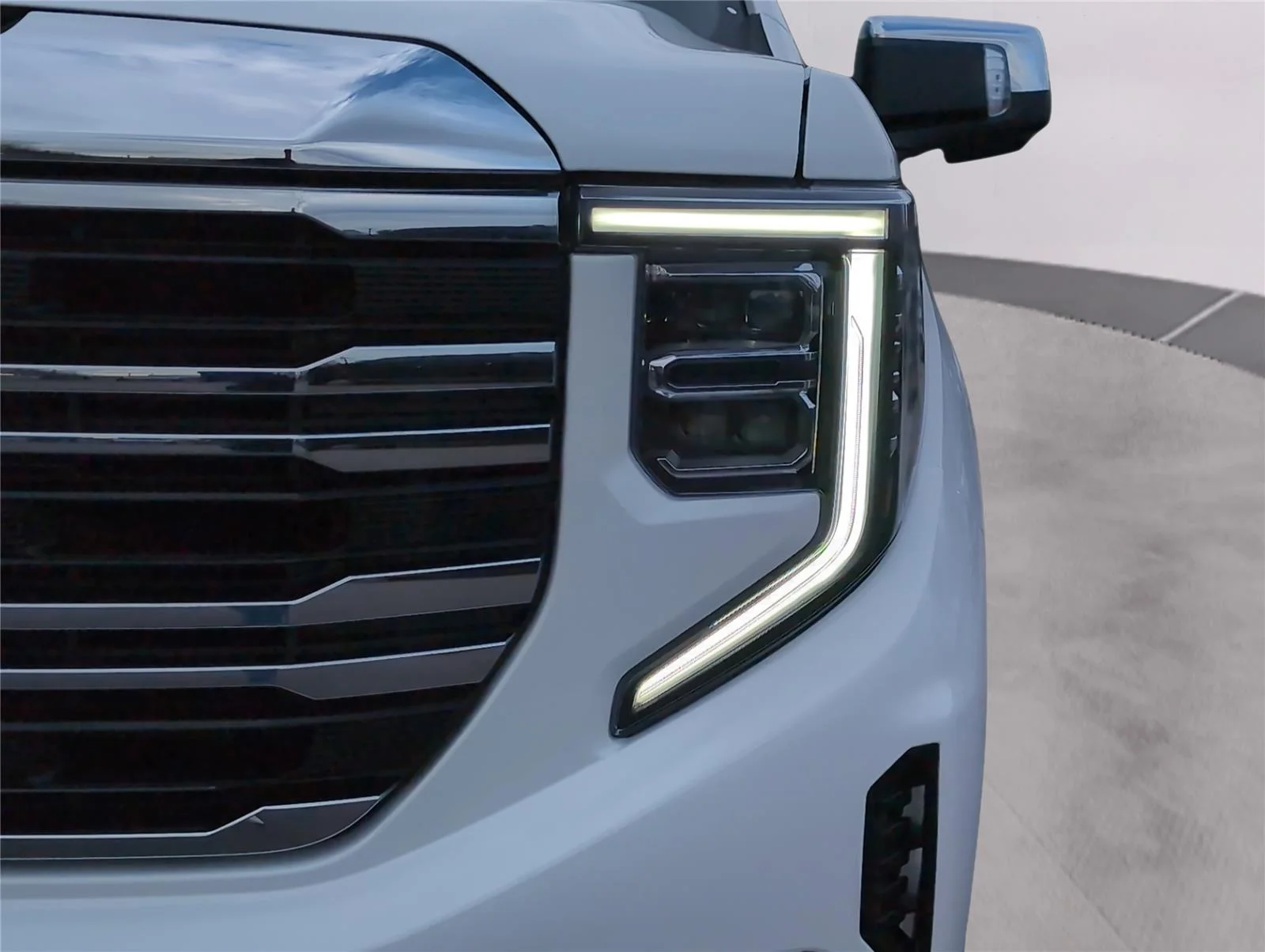 New 2026 Summit White GMC SLT image 10