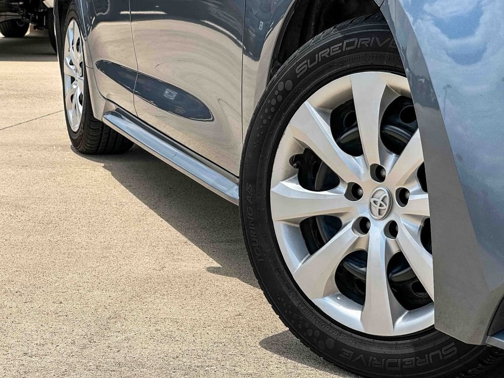 Certified Used 2024  Toyota LE image 9