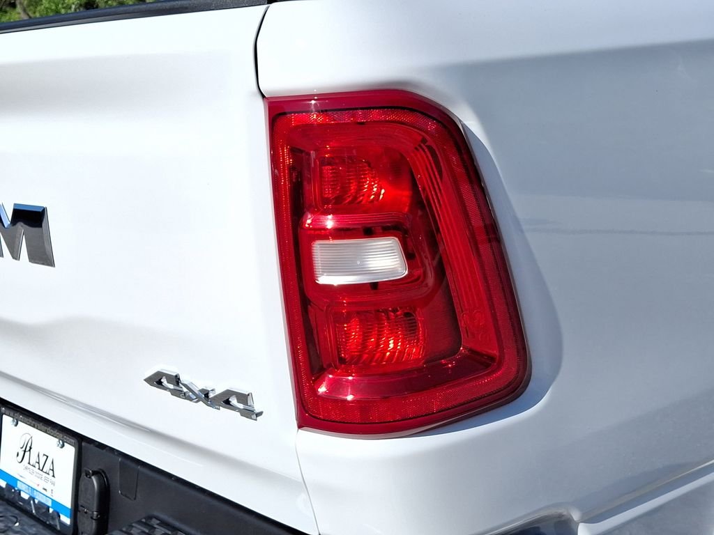 2025 RAM 1500 Laramie - Photo 10