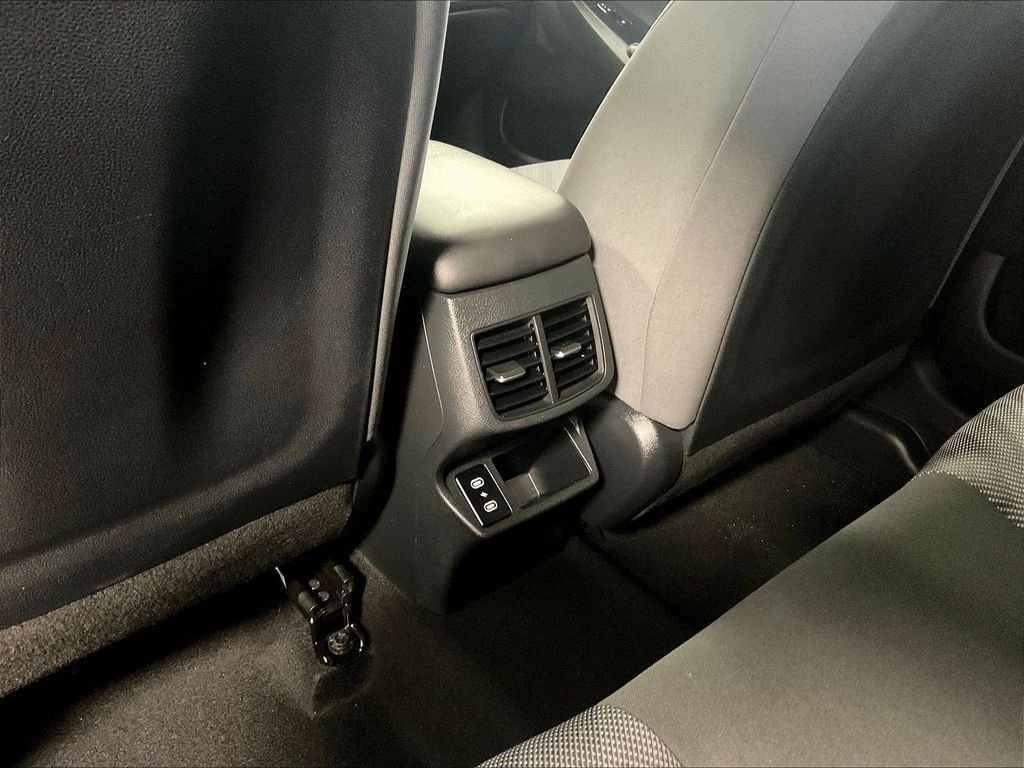 Used 2024 Black Kia LX image 27
