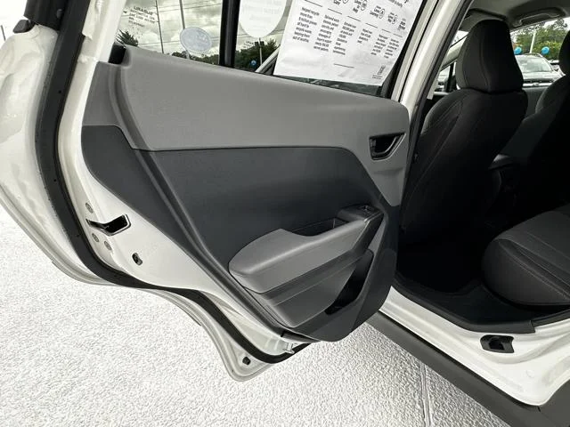 New 2026 CRYSTAL WHITE PEARL Subaru Base image 11