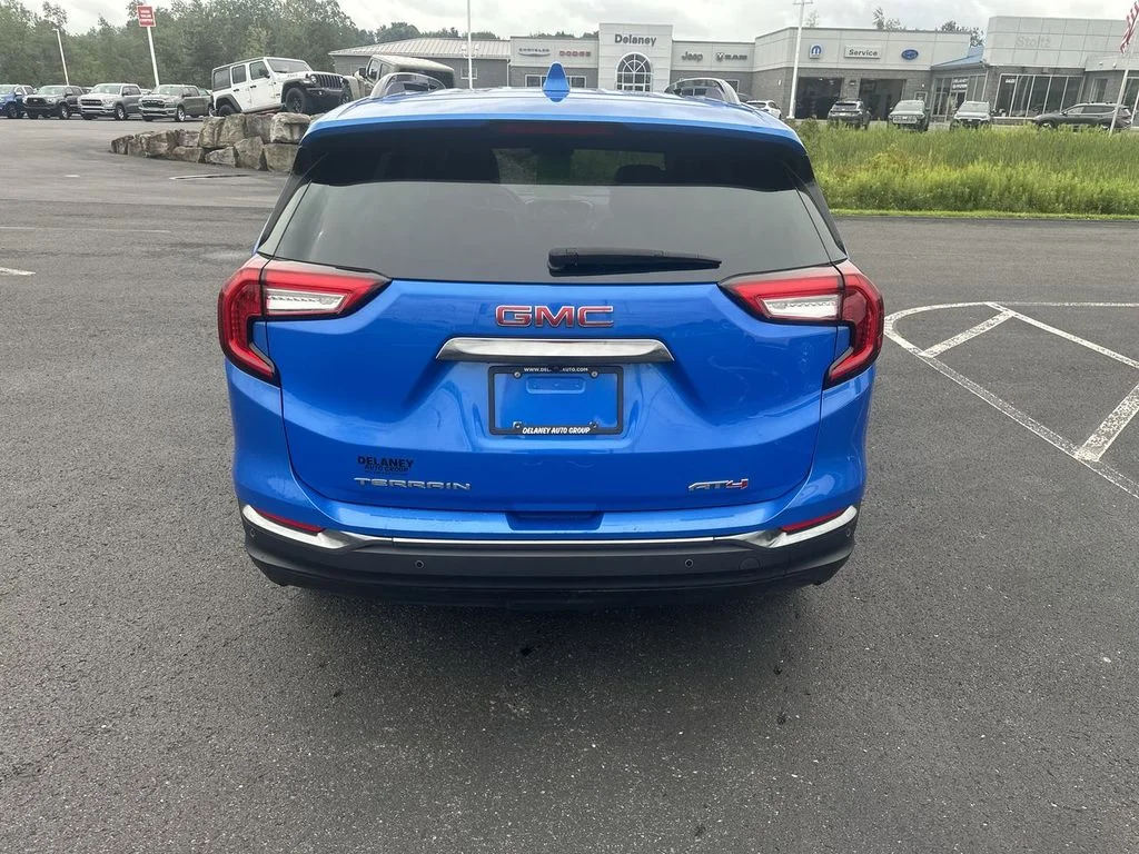 Used 2024 Blue GMC AT4 image 7