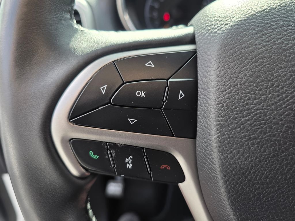 2019 Jeep Grand Cherokee Altitude - Photo 25