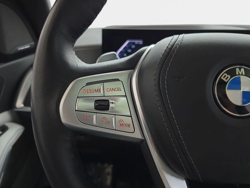 Used 2023 Skyscraper Gray Metallic BMW xDrive40i image 20