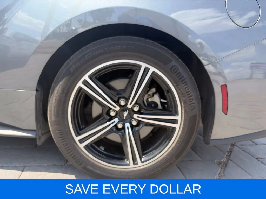 Used 2025 Gray Ford EcoBoost image 16