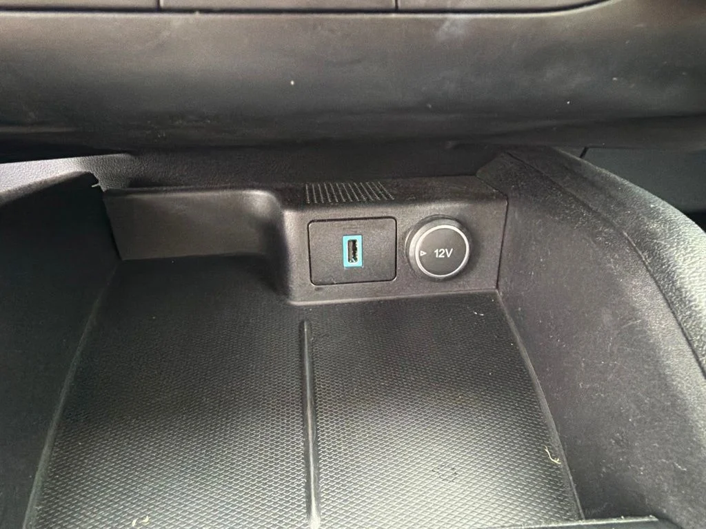 Used 2020 White Ford SEL image 23