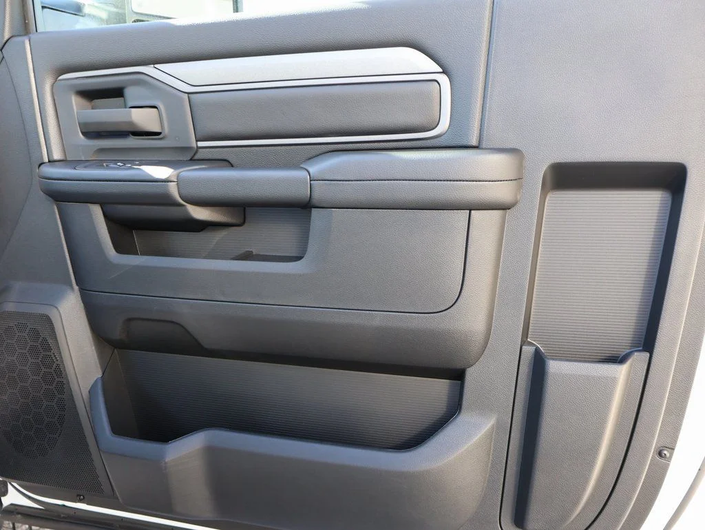 New 2026 Bright White Clearcoat RAM Tradesman image 8