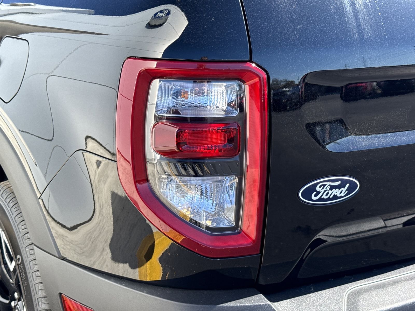 New 2026 Shadow Black Ford Outer Banks image 7
