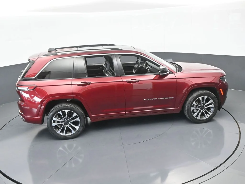 2023 Jeep Grand Cherokee Overland - Photo 57