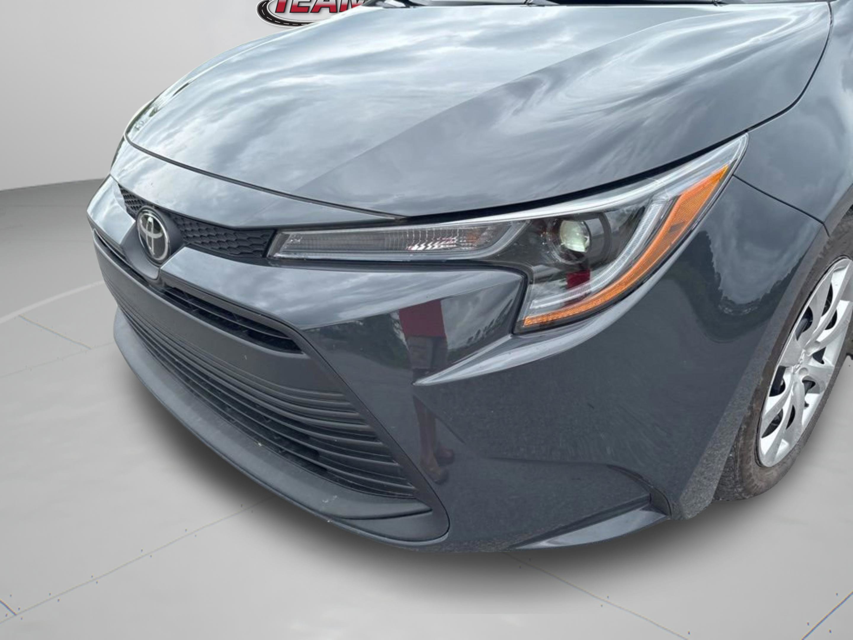 Certified Used 2025 Underground Toyota LE image 34