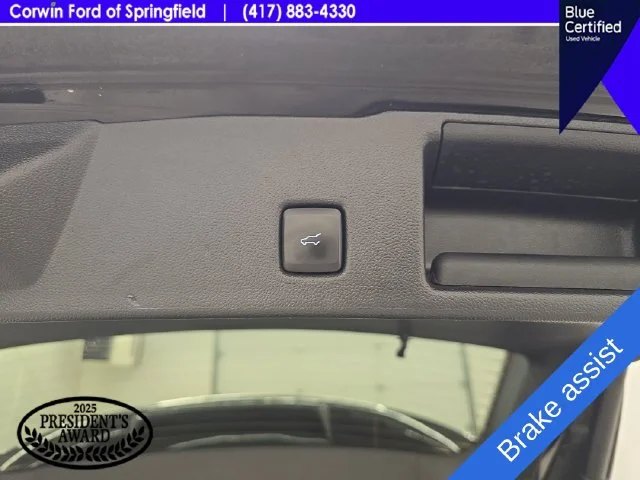 Certified Used 2022 Black Metallic Ford SE image 18