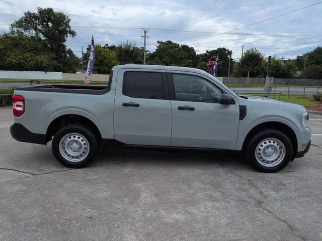 Used 2024 Green Ford XL image 3
