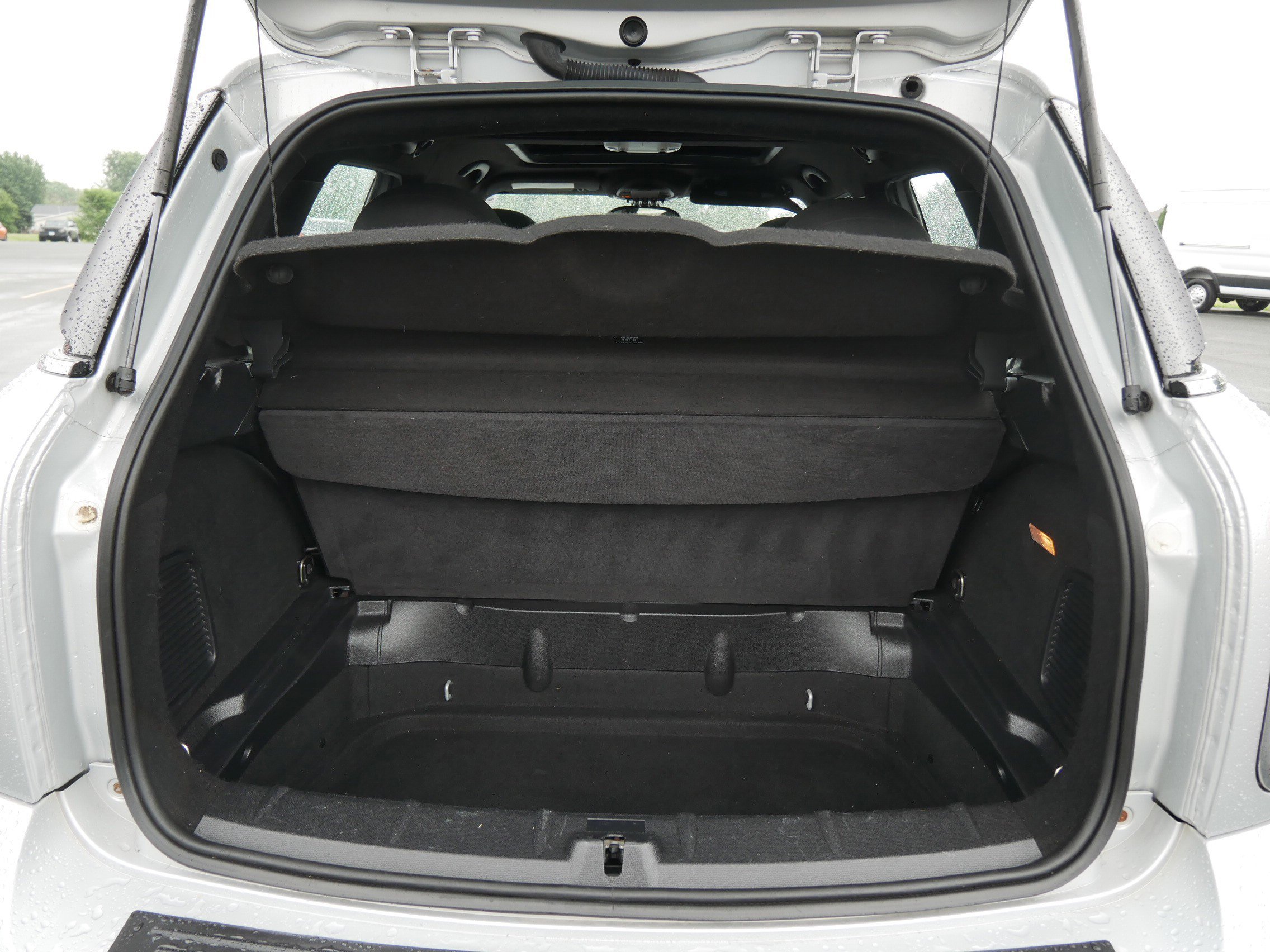 Used 2011 Silver MINI S image 12