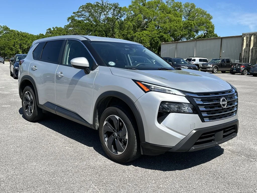 Used 2024 Brilliant Silver Metallic Nissan SV image 2