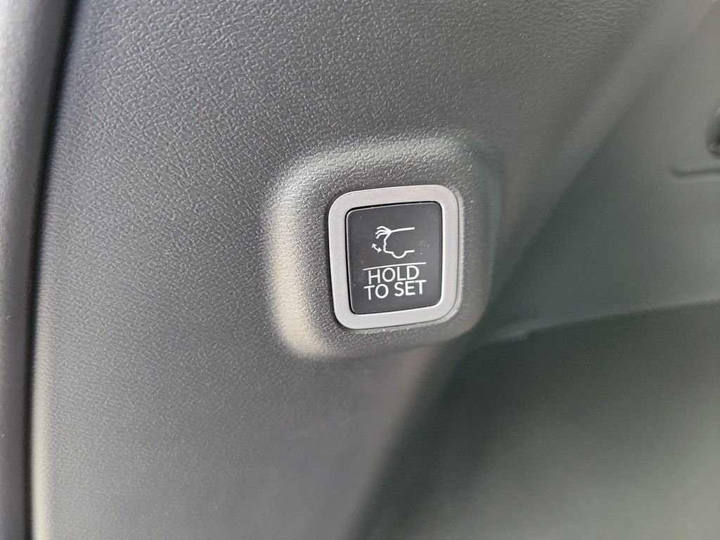 New 2026 Bright White Clearcoat Jeep Limited image 10