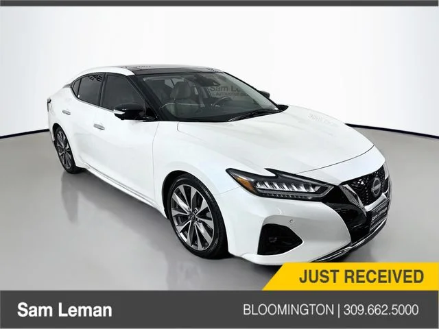 2023 Nissan Maxima Platinum for sale at Sam Leman Chrysler Jeep Dodge of Bloomington